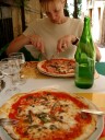sardeniapics/algheropizza.jpg